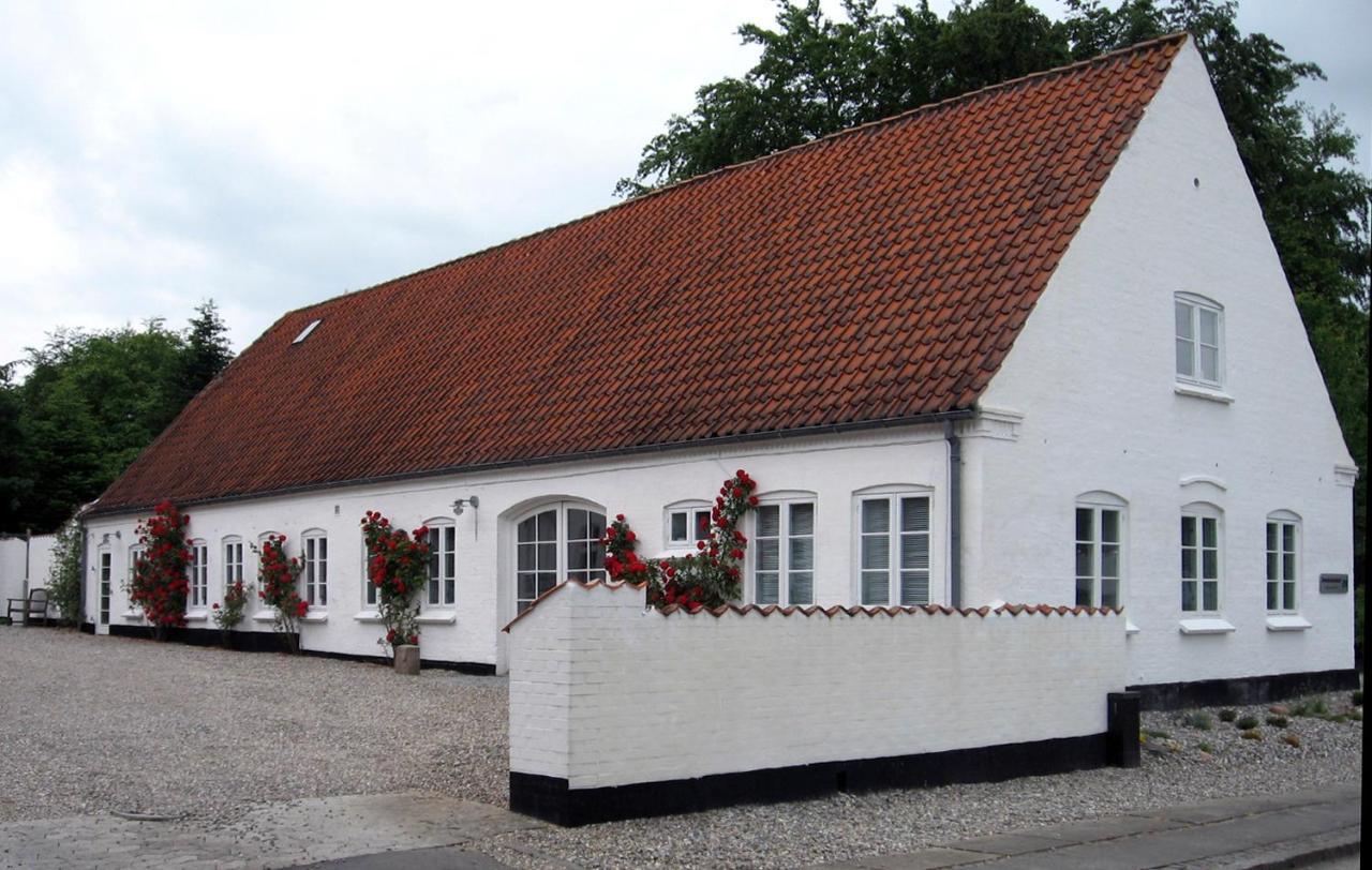 Skovridergaardens Ferielejligheder Aabenraa Bagian luar foto